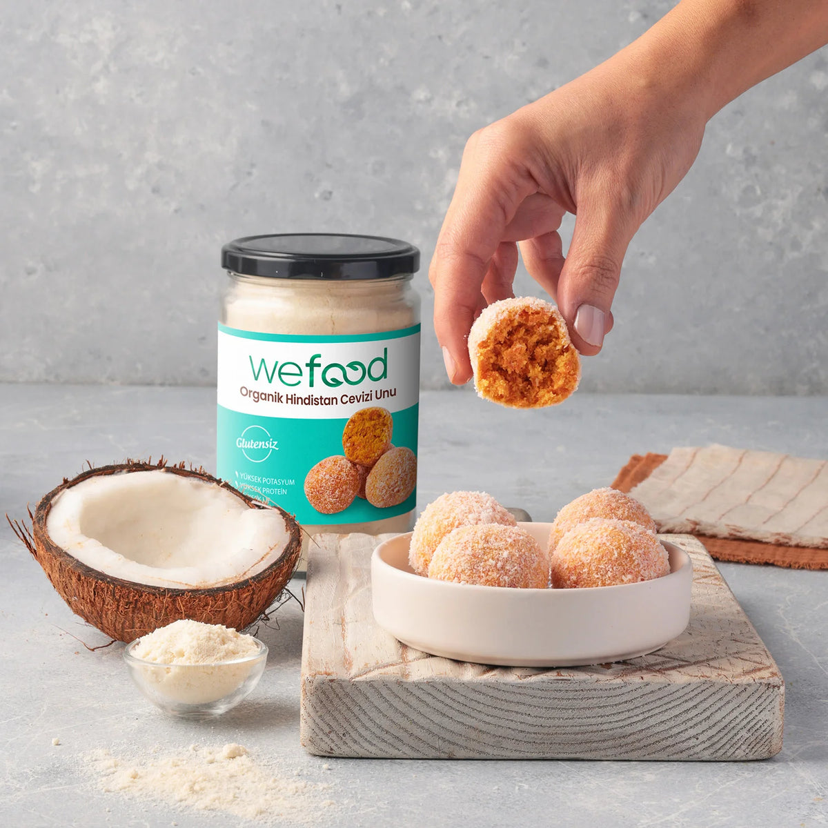 Wefood Organik Glutensiz Hindistan Cevizi Unu 320 gr (Organik Sertifikalı)